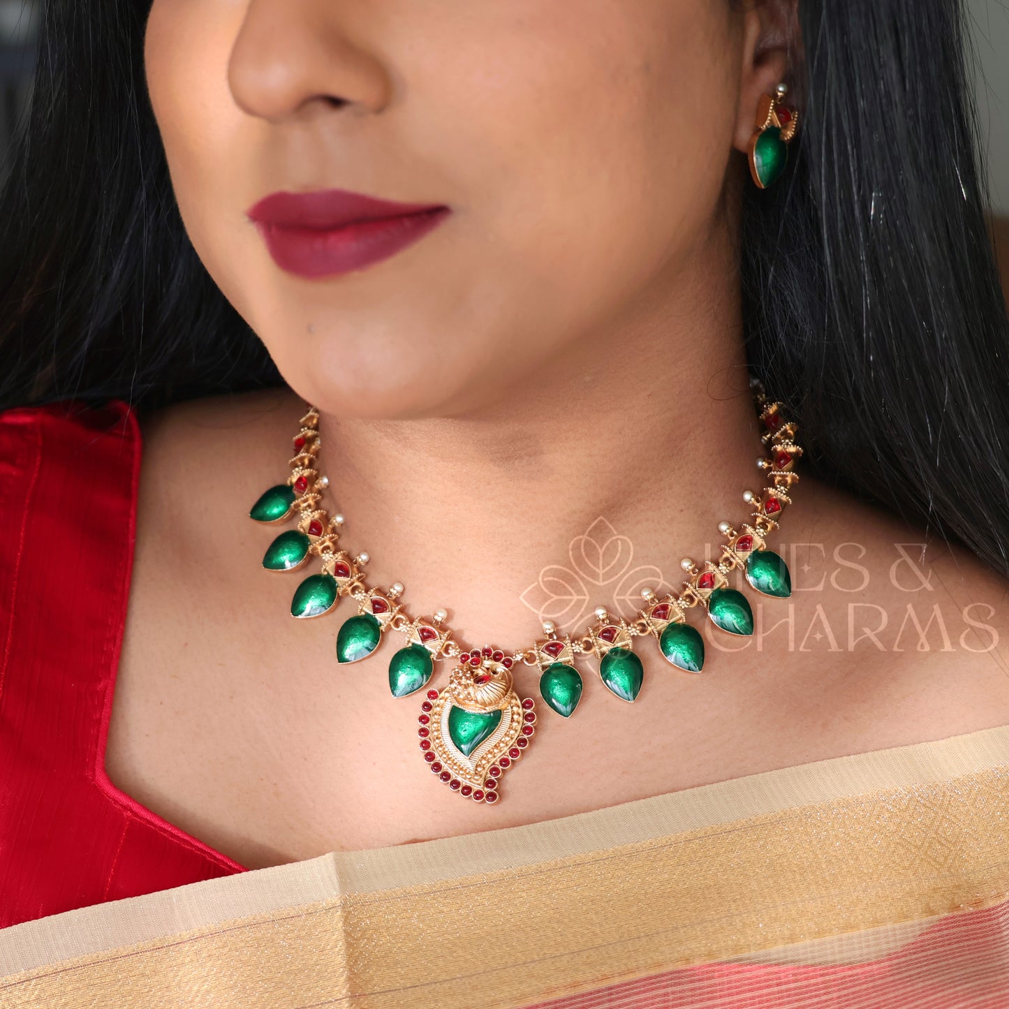 TRADITIONAL MOHINI PALAKKA NECKLACE SET