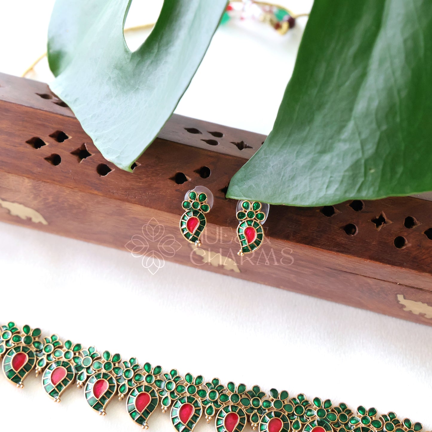 TRADITIONAL PALAKKA CHOKKER SET