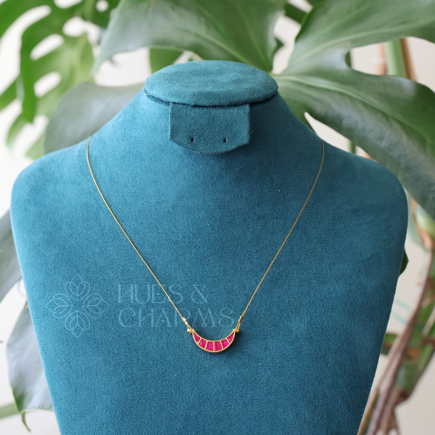 MINIMAL HALF MOON FLOATING NECKPIECE (COLOURS AVAILABLE)