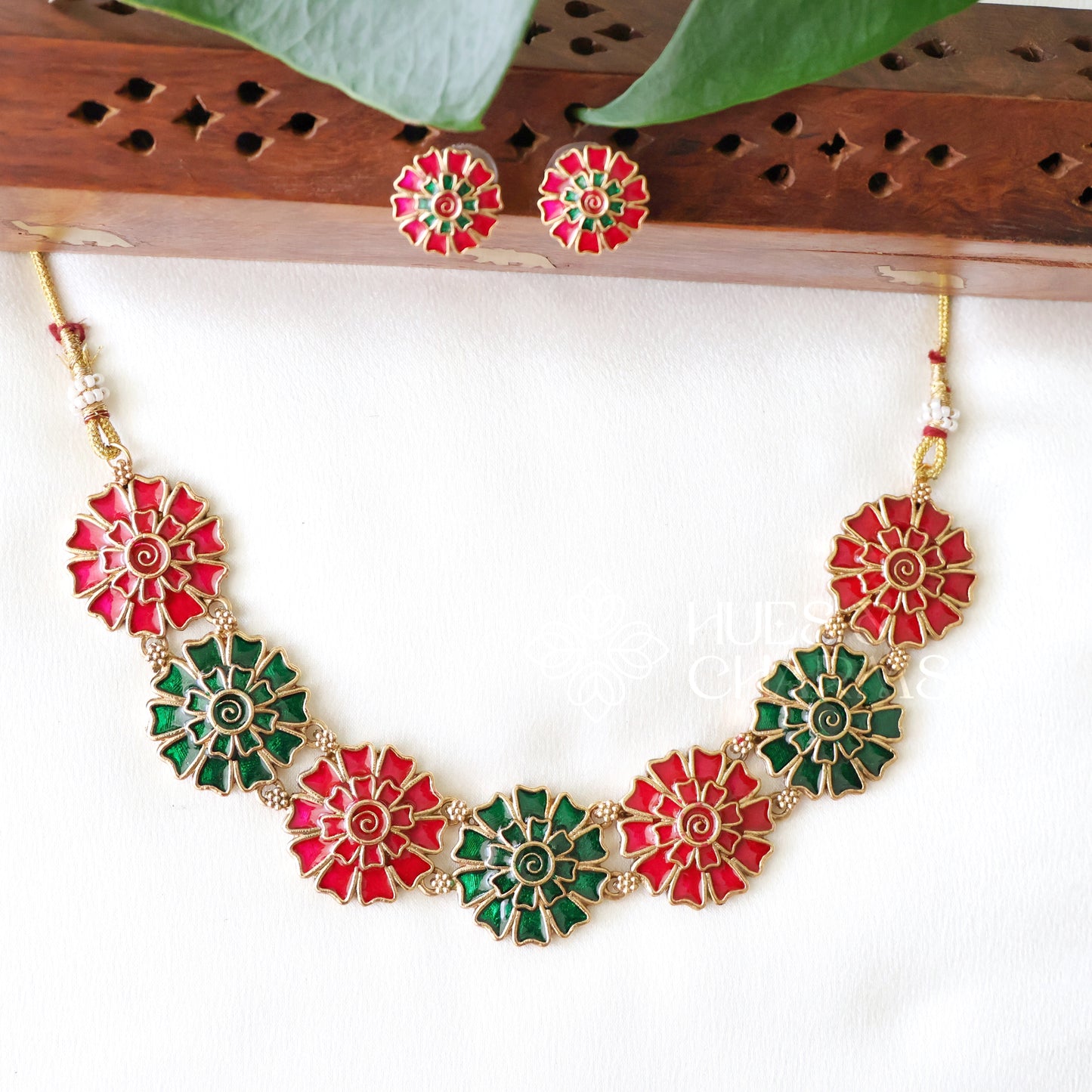 ENAMEL FLORAL NECKLACE SET