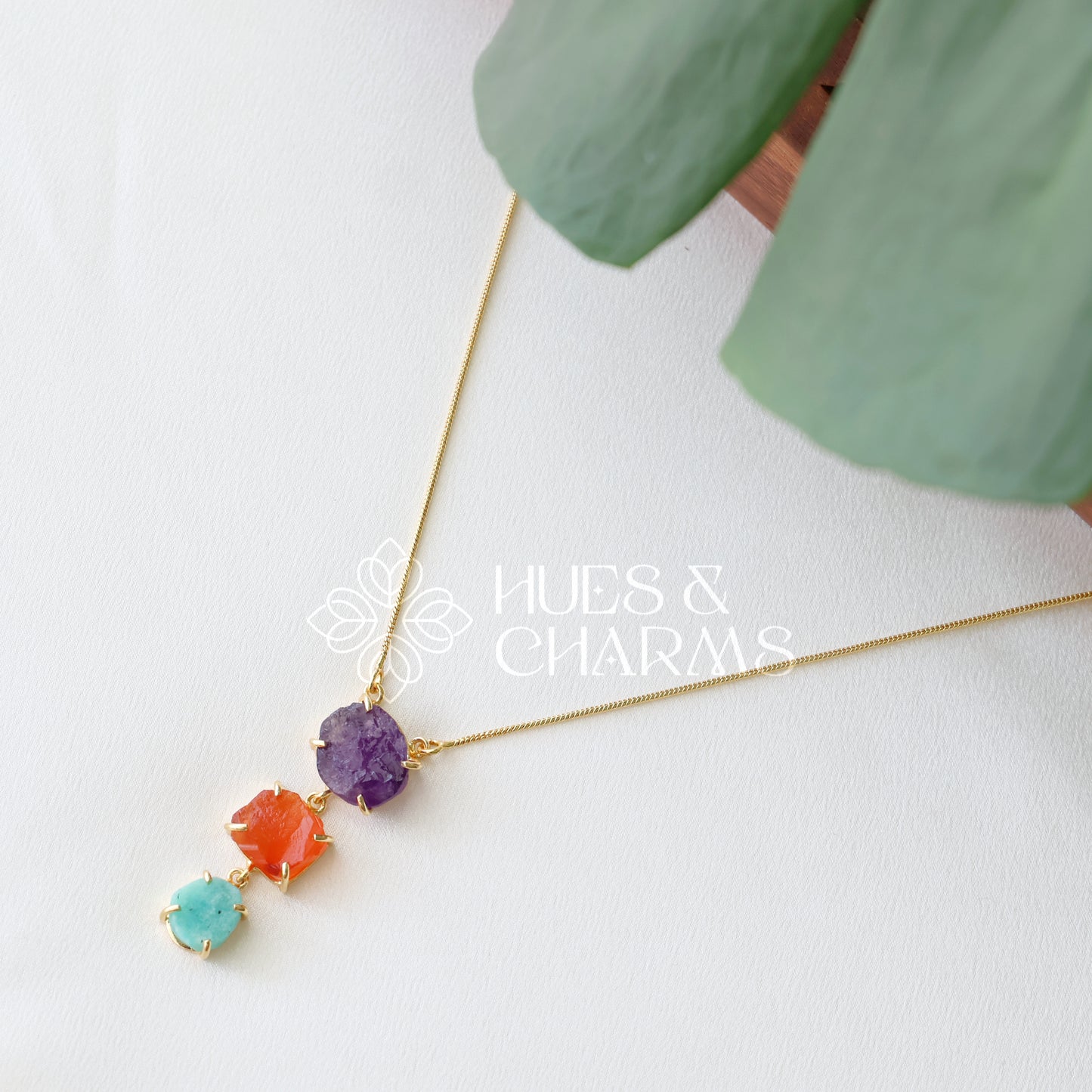 3 RAW STONE PENDANT NECKPIECE