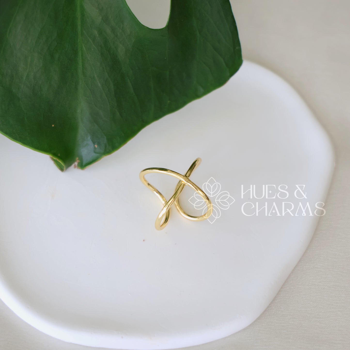 GOLDEN INFINITY ADJUSTABLE RING