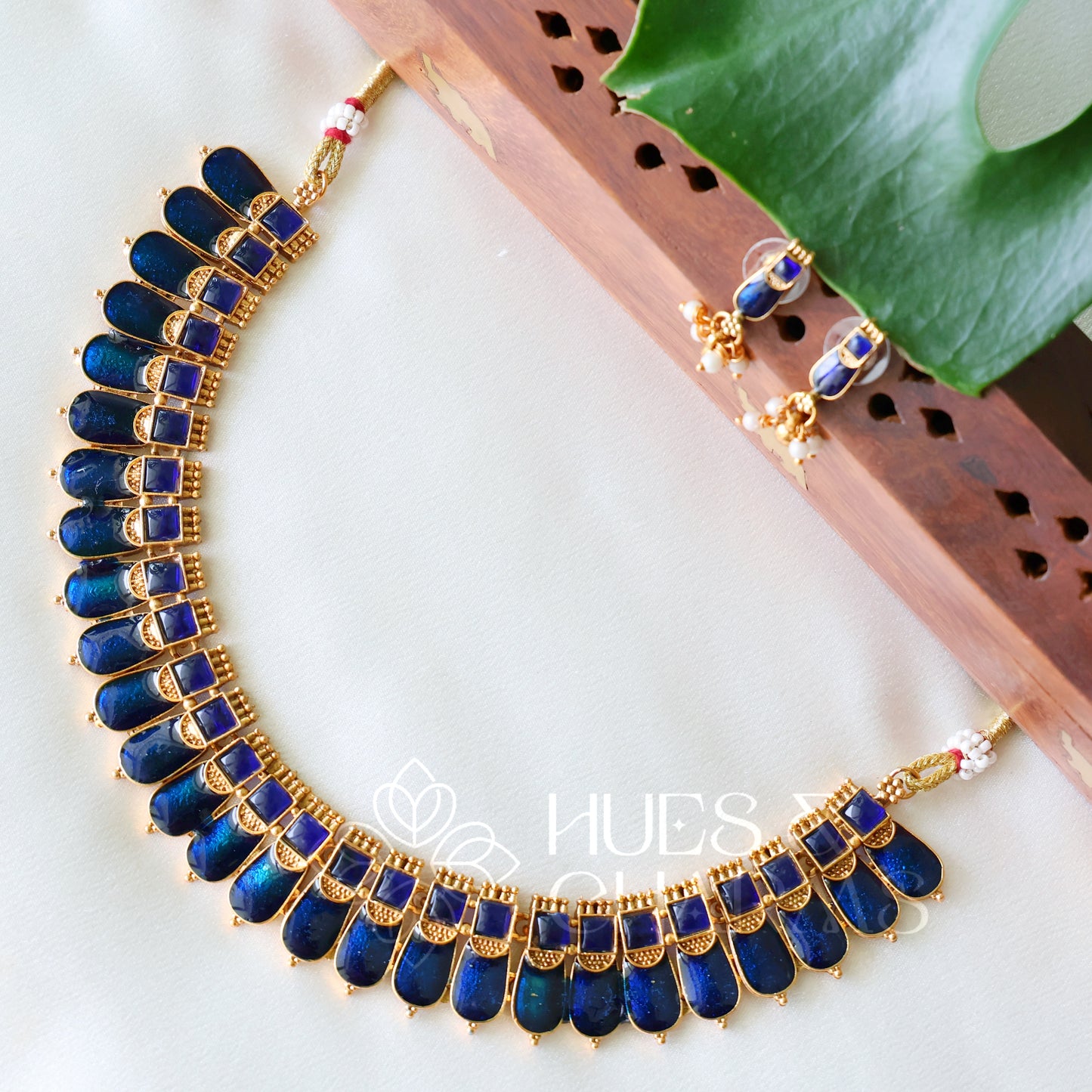GOLDEN PALAKKA RATNAM NECKLACE SET (COLOURS AVAILABLE)