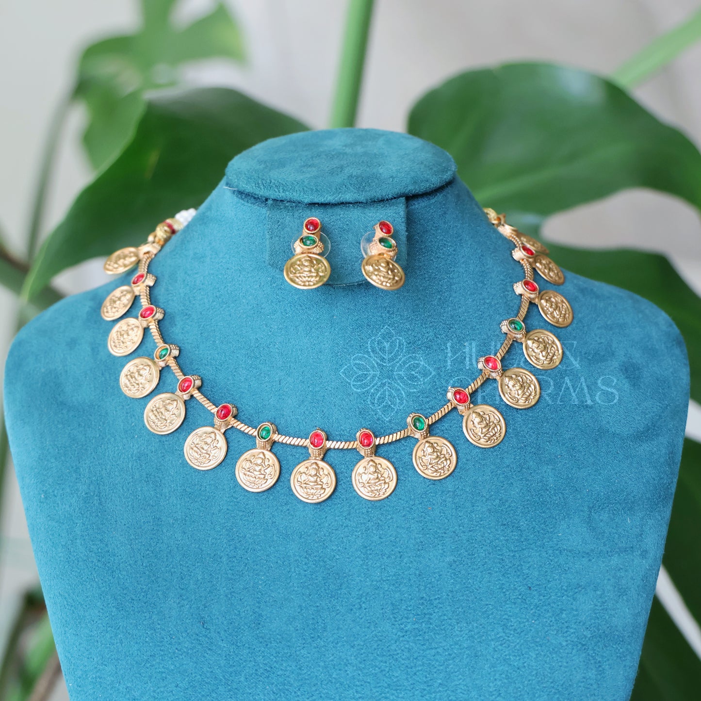 GOLDEN LAKSHMI COIN KEMP NECKLACE SET