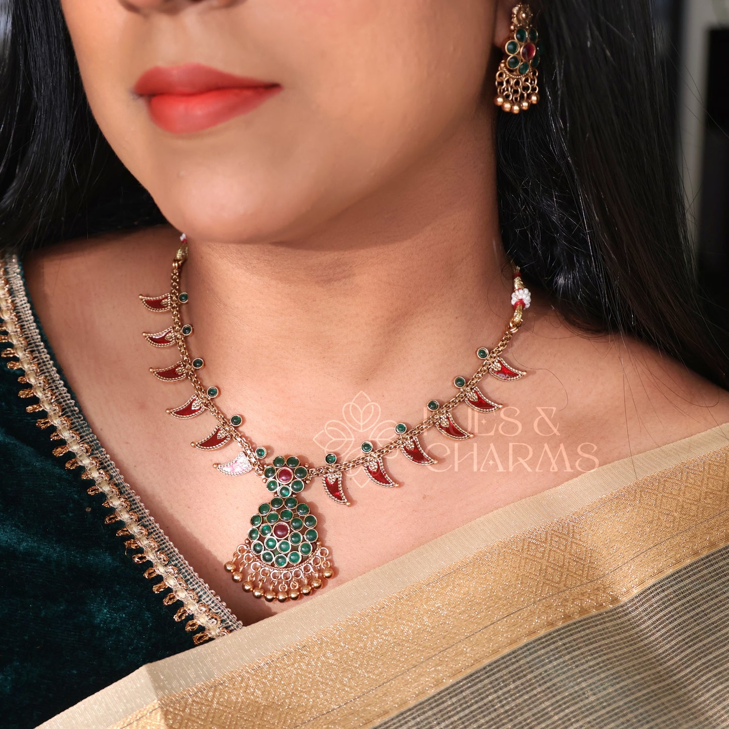 GOLDEN MANGA RATNAM NECKLACE SET (COLOURS AVAILABLE)