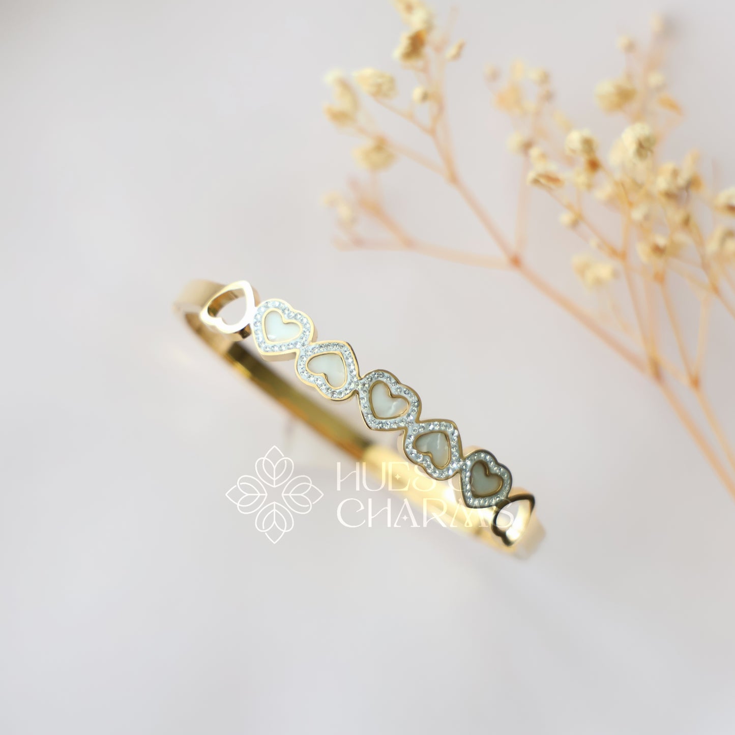 GOLDEN MOP HEART BRACELET