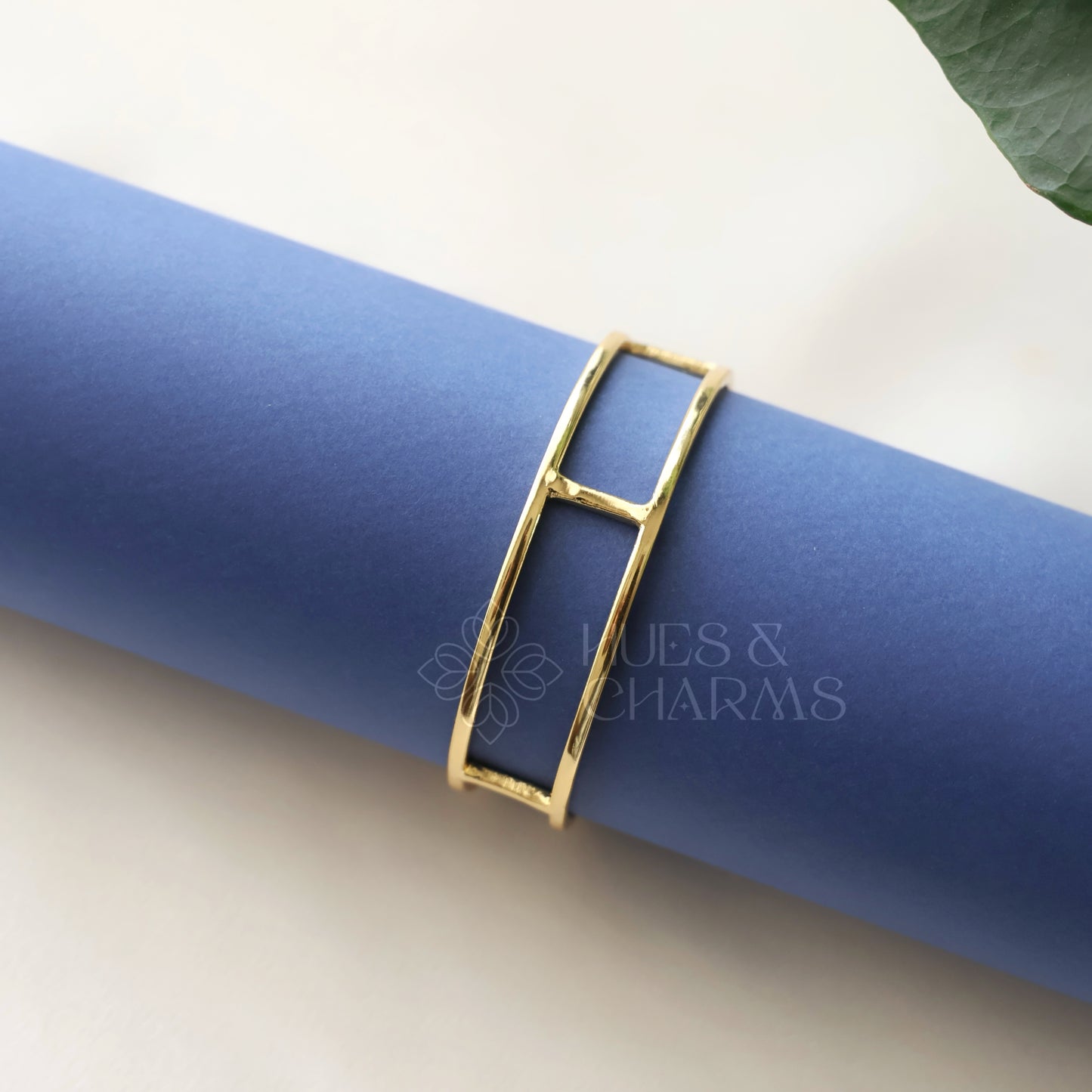 GOLDEN ADJUSTABLE 2 LAYER MINIMAL BANGLE