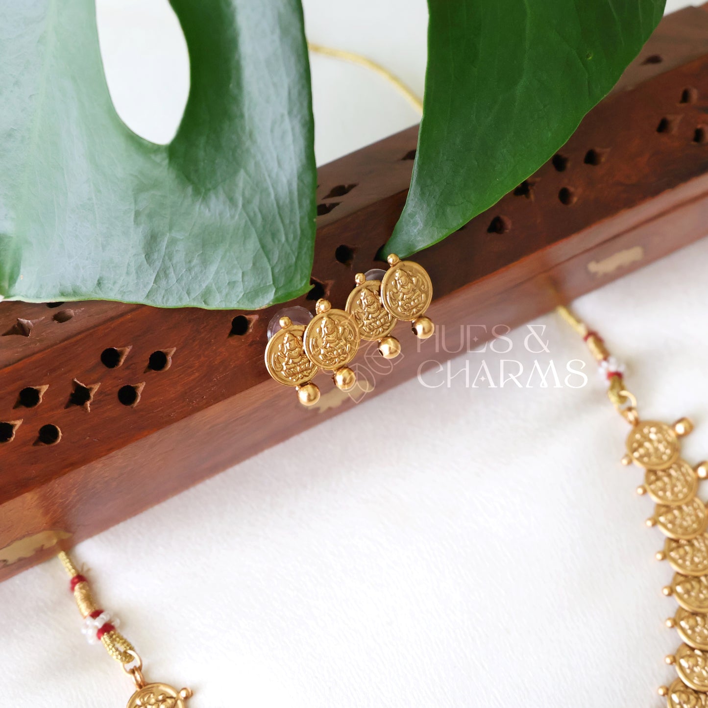 TRADITIONAL GOLDEN LAKSHMI COIN NECKLACE SET