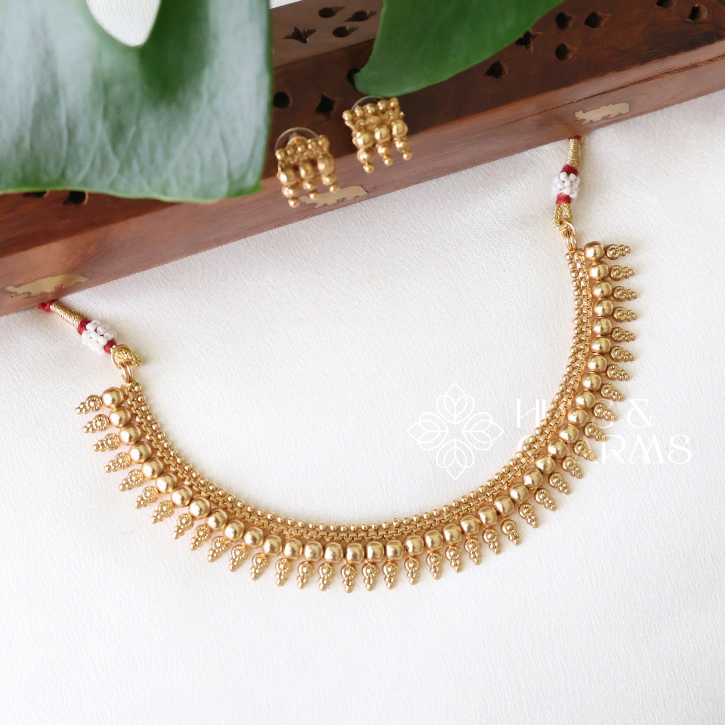 GOLDEN SWARNIKA NECKLACE SET