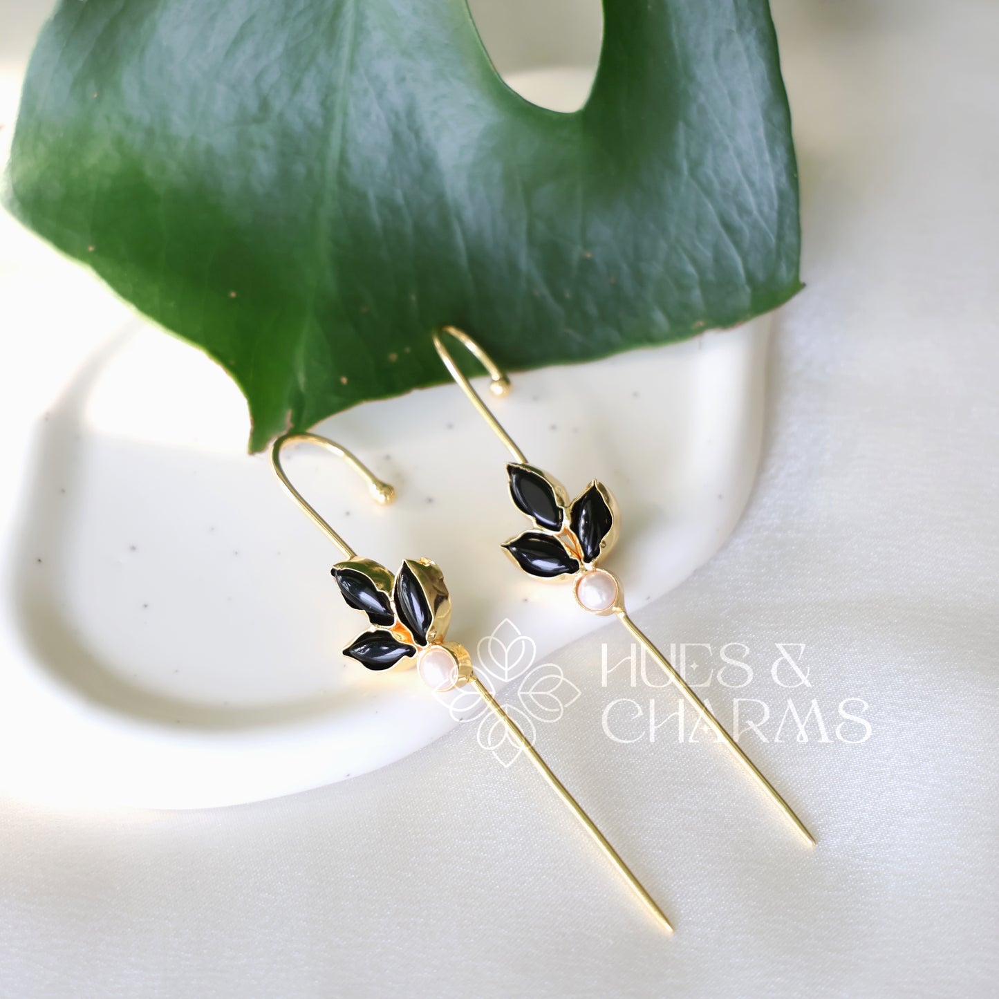GOLDEN FLORAL EAR CUFF WITH PEARL (COLOURS AVAILABLE)