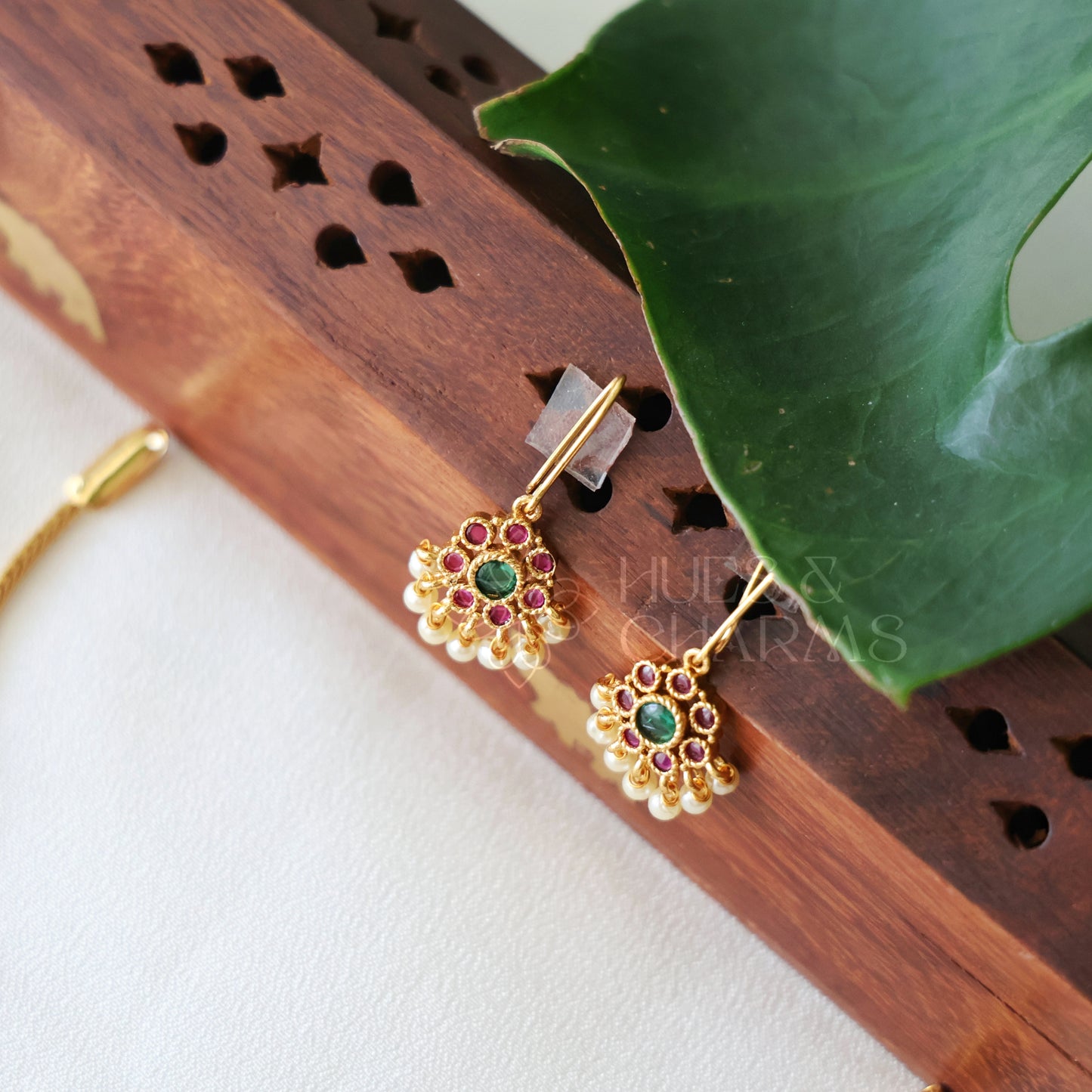 GOLDEN GULMOHAR DROPLET NECKLACE SET (COLOURS AVAILABLE)