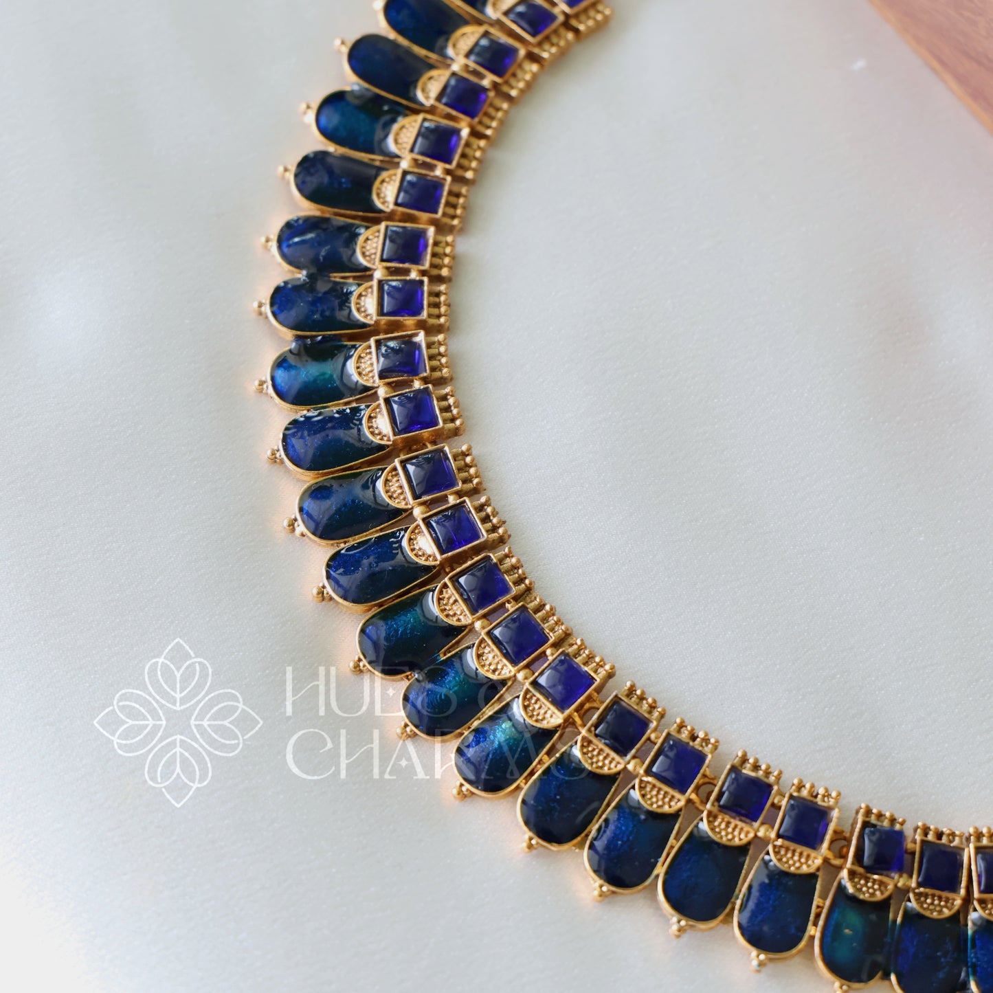 GOLDEN PALAKKA RATNAM NECKLACE SET (COLOURS AVAILABLE)