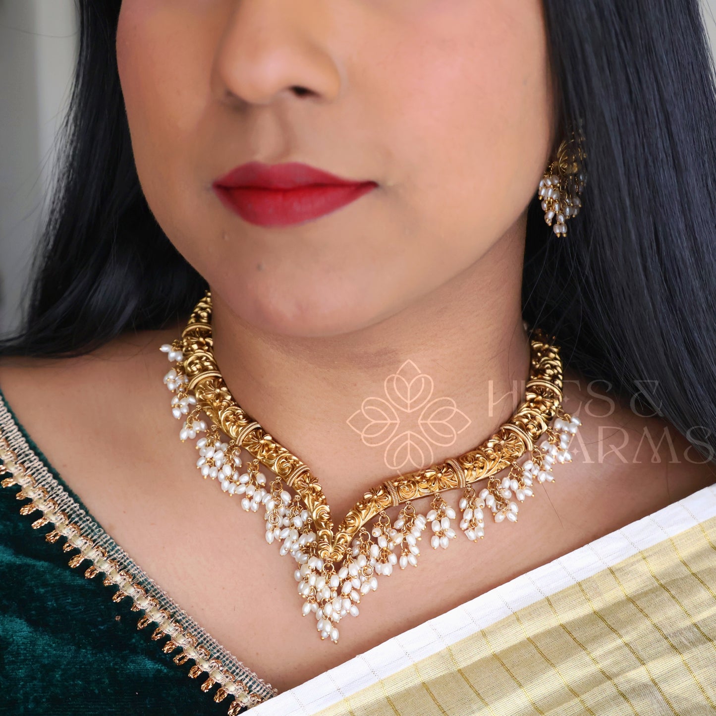 GOLDEN STATEMENT RICE PEARLS NECKLACE SET