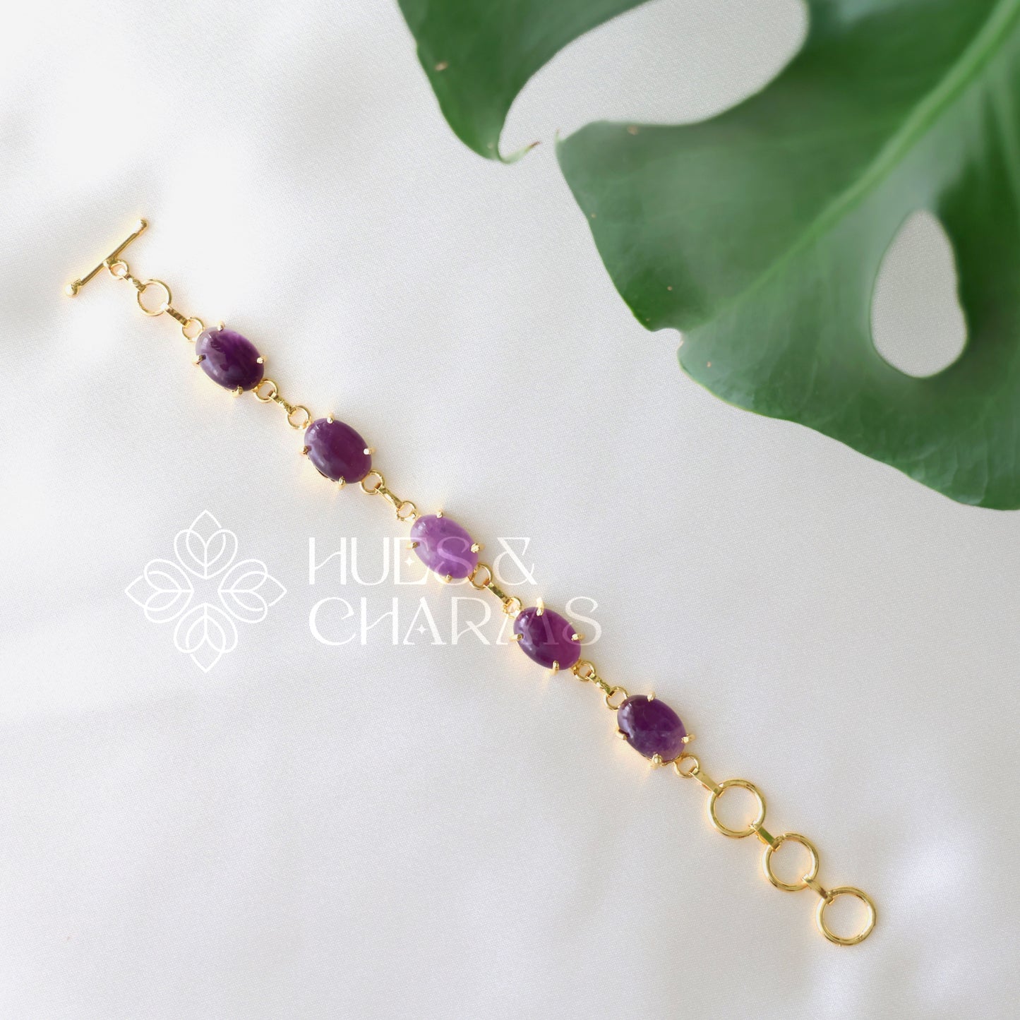 GOLDEN OVAL SHAPE STONE ADJUSTABLE BRACELET (COLOURS AVAILABLE)