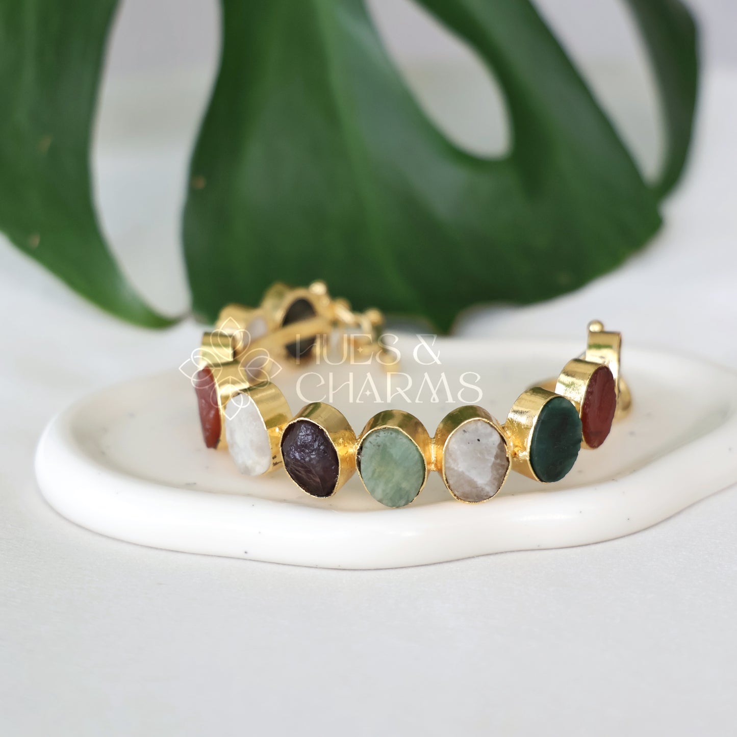 GOLDEN BOLD RAW STONE BANGLE BRACELET (COLOURS AVAILABLE)