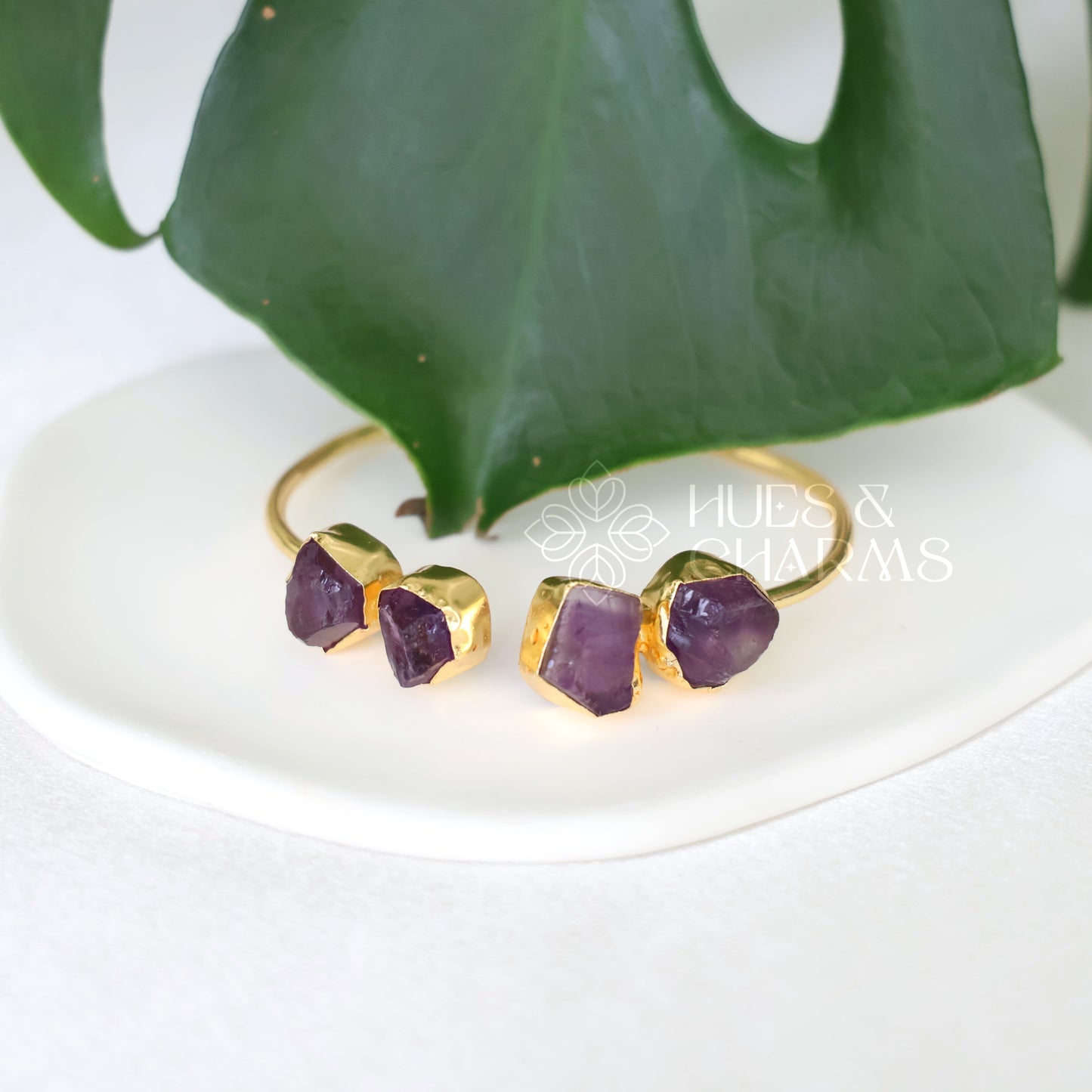GOLDEN 4 RAW STONE STATEMENT BANGLE (COLOURS AVAILABLE)