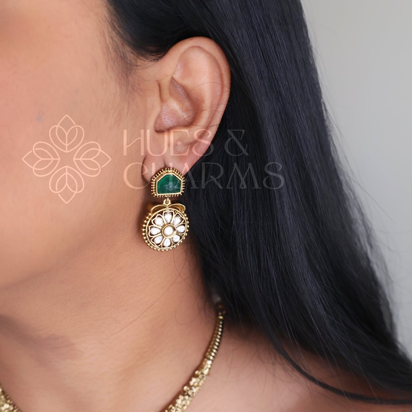 STATEMENT ANTIQUE GREEN FLORA NECKLACE SET