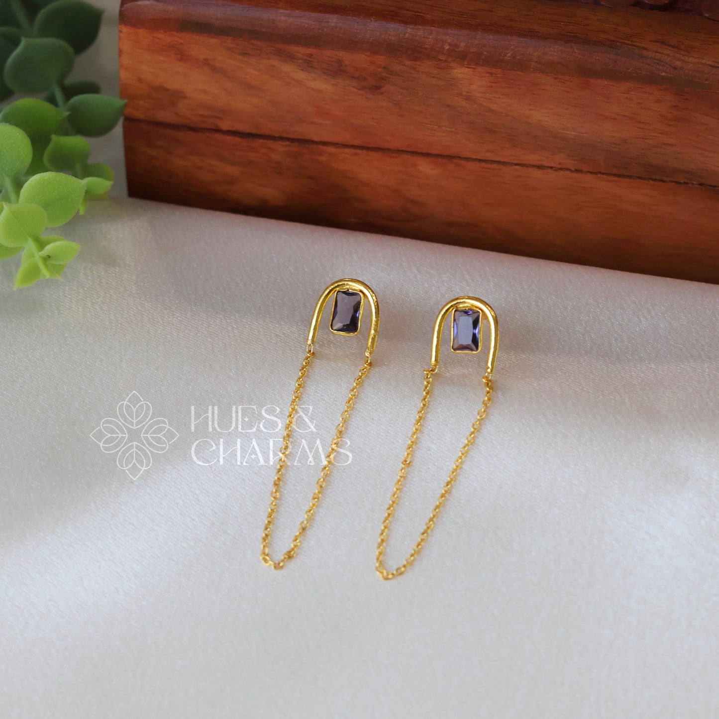 LINK CHAIN DESIGNER DROP EARRINGS- PURPLE