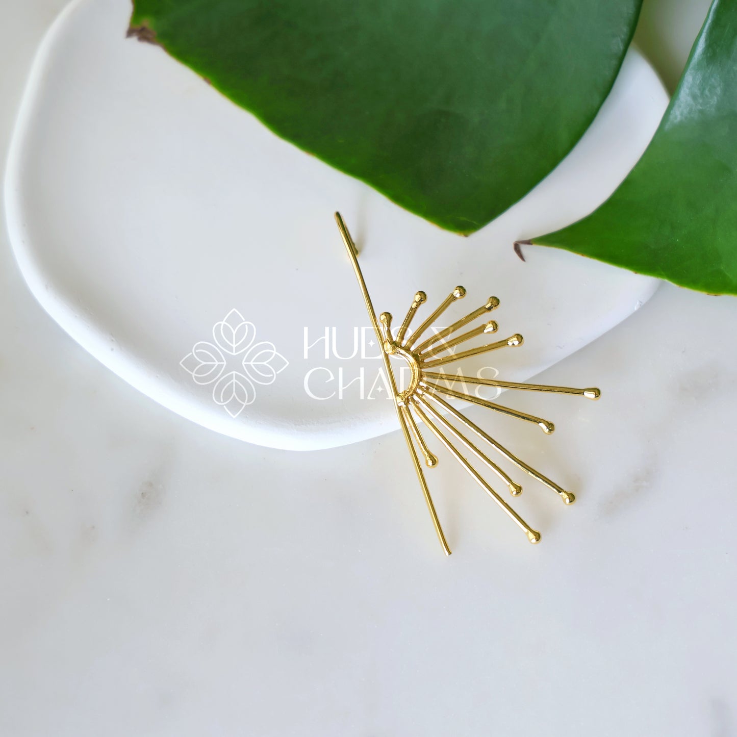 STATEMENT HALF SUN EAR CUFF (SINGLE PIECE)