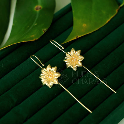 GOLDEN DAHLIA FLOREA EAR CUFF