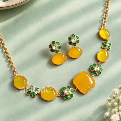 FIORELLE NATURAL STONE CHOKER SET - CITRINE