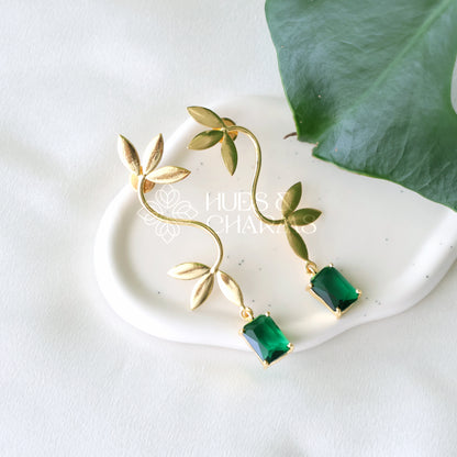 GOLDEN GLOSSY LEAFY GRACE EARRING (COLOURS AVAILABLE)