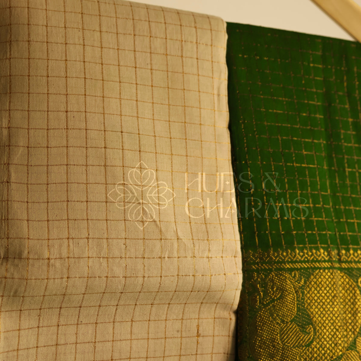 MADURAI SUNGUDI GANGA JAMUNA BORDERED SAREE (MUD WHITE COLOUR )