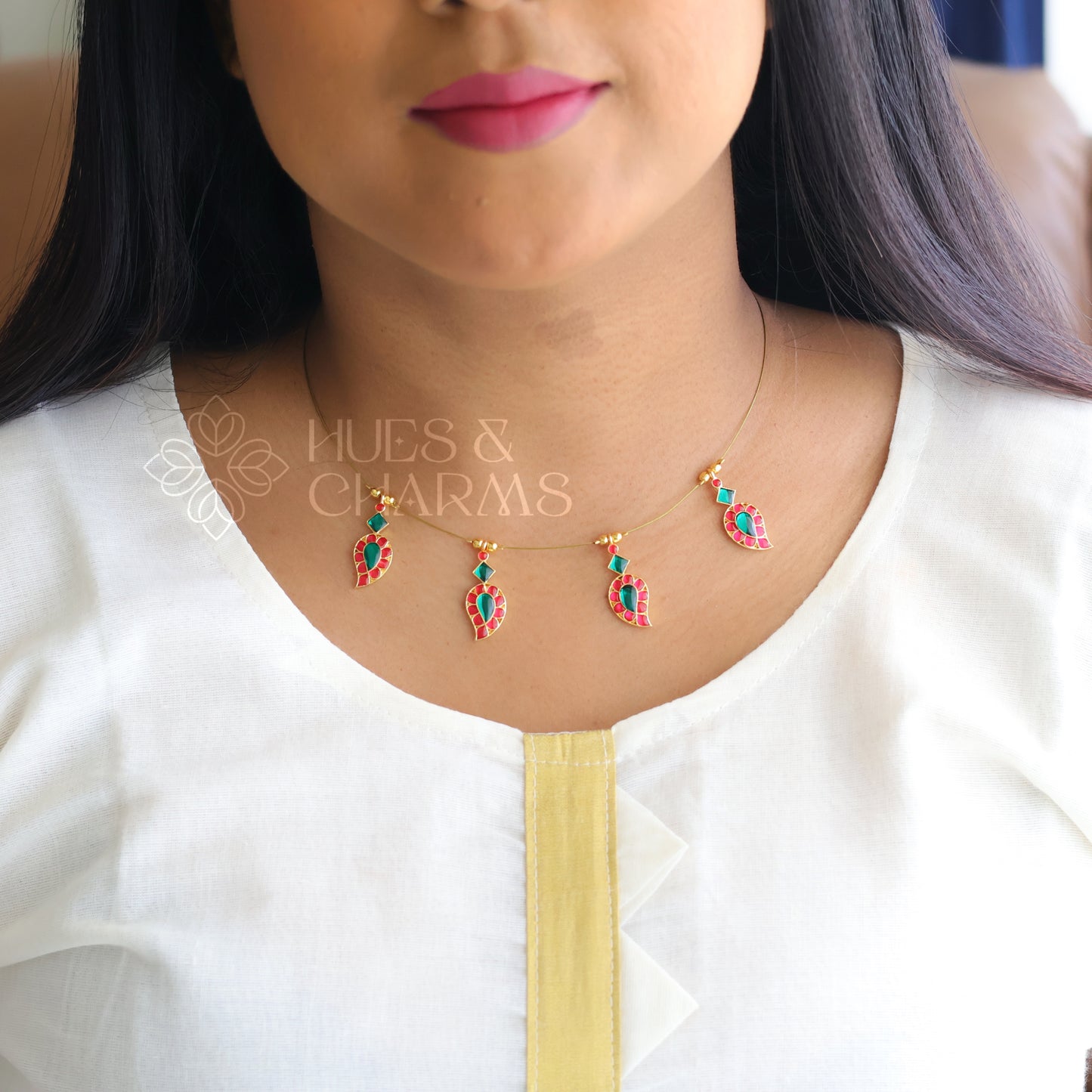 MANGO CHARMS FLOATING NECKPIECE - PINK & GREEN