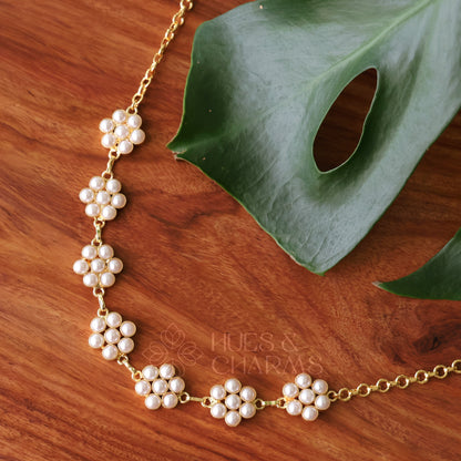 GOLDEN BLOOMING PEARL NECKPIECE
