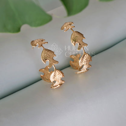 GOLDEN STATEMENT PISCES CHARM HOOP EARRINGS