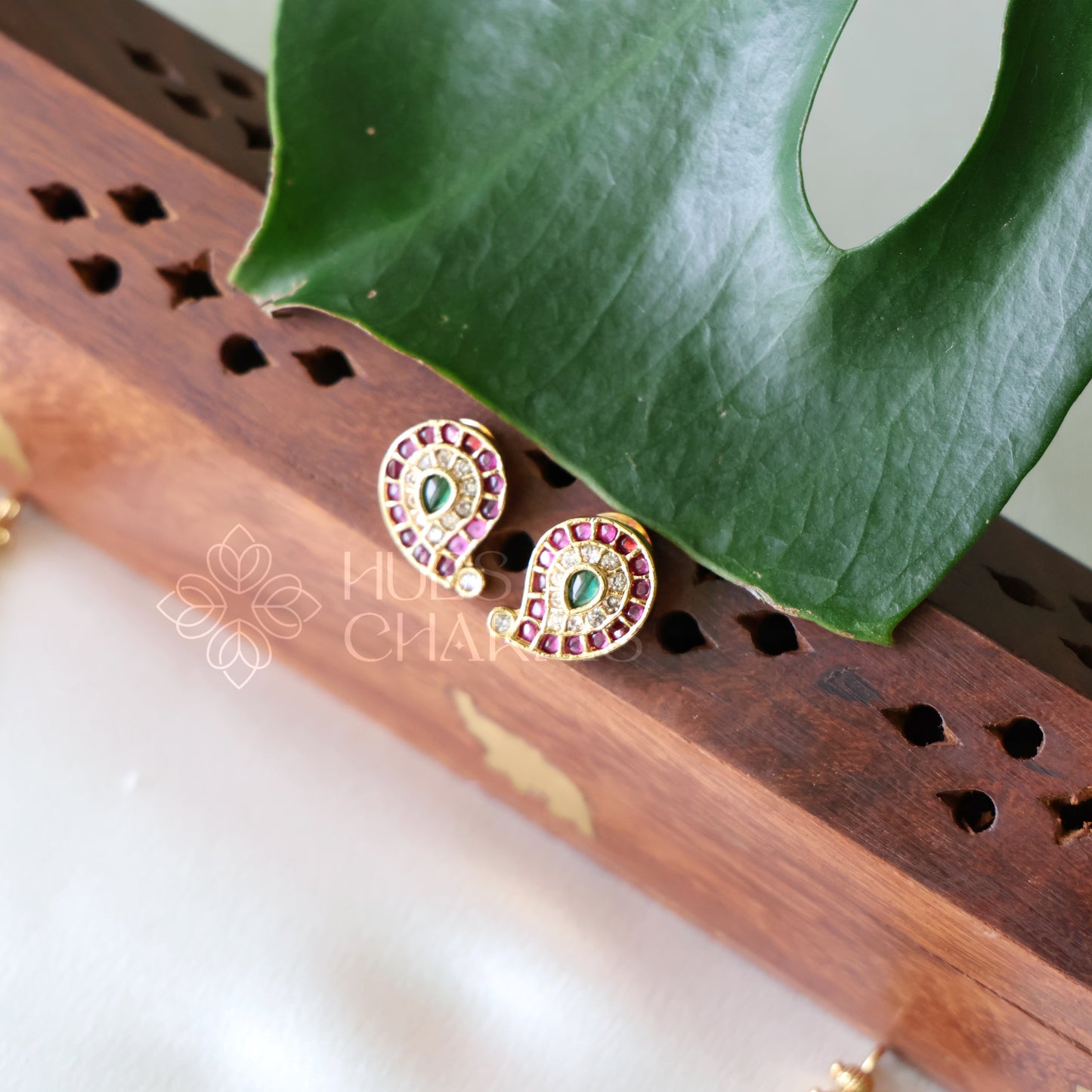 TRADITIONAL LAKSHMI KAASHU MAALA NECKLACE SET (COLOURS AVAILABLE)