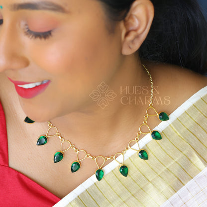 GREEN GLOSSY DROP NECKPIECE