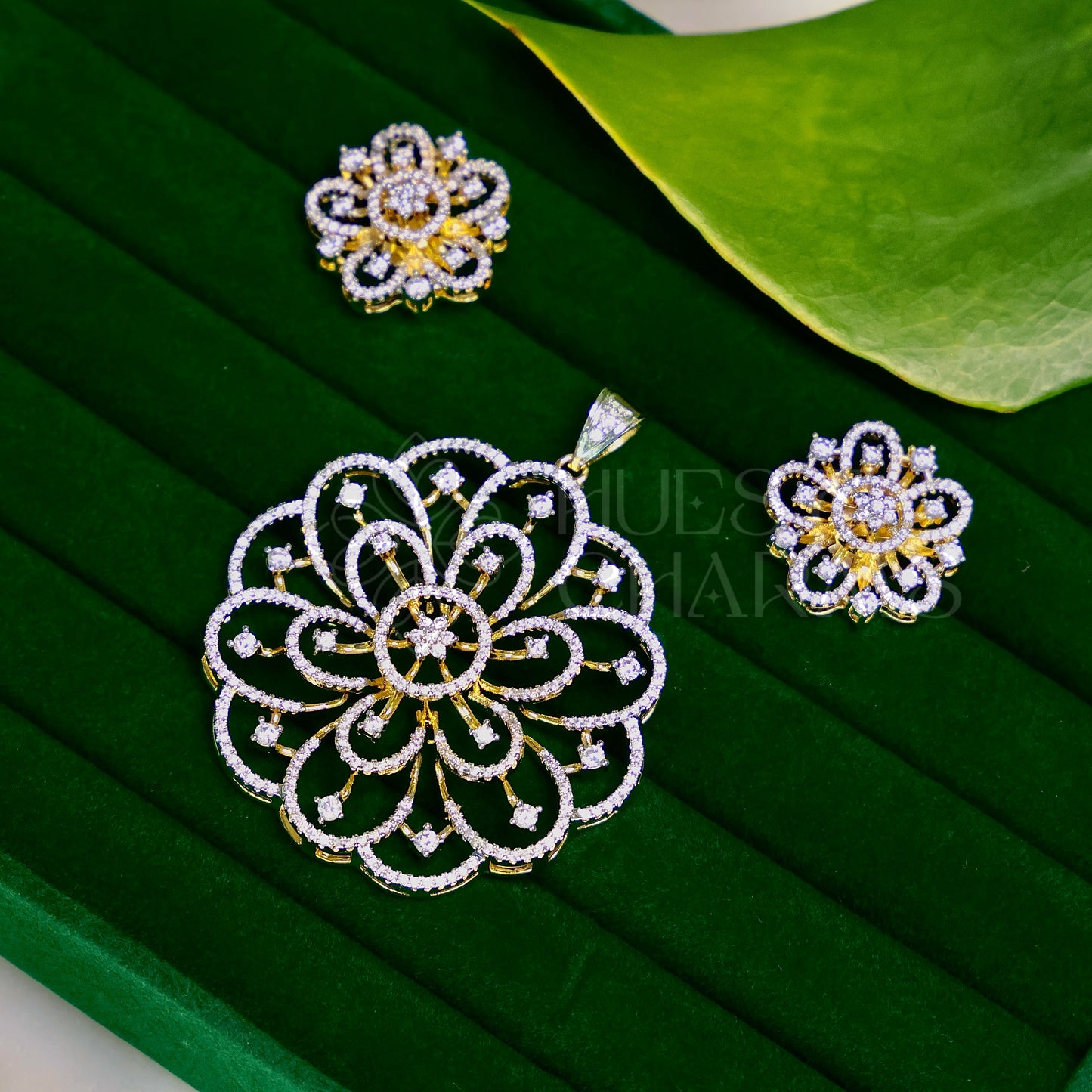 FIORENZA LUXE CZ PENDENT SET|PREMIUM COLLECTION