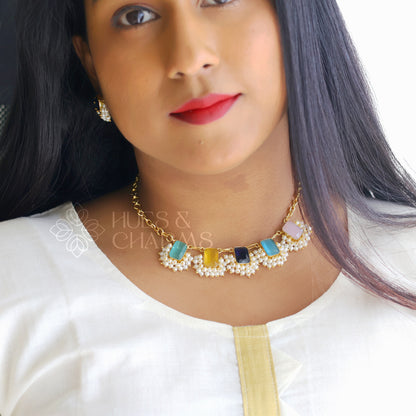 GLOSSY SQUARE DROP NECKLACE SET WITH PEARLS-MULTICOLOUR