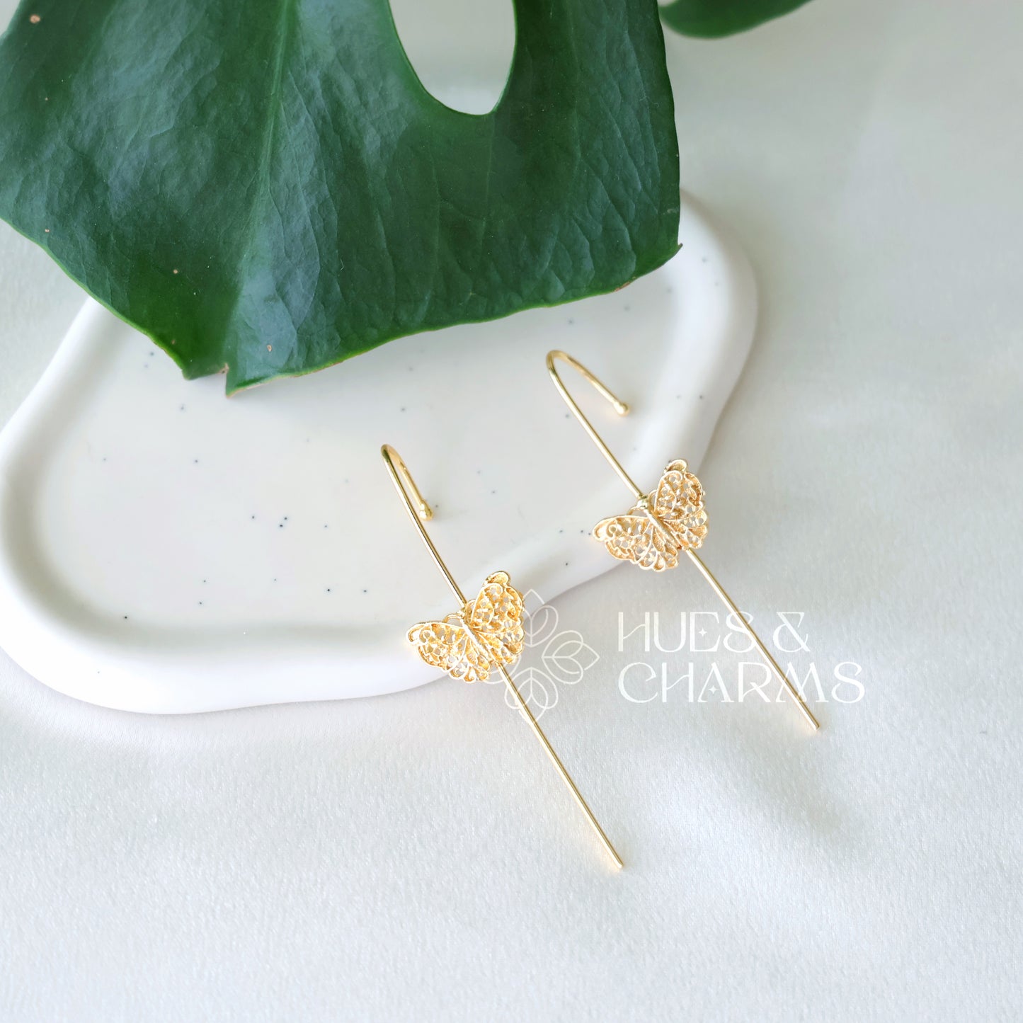 GOLDEN BUTTERFLY EAR CUFF