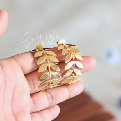 STATEMENT LEAF HOOP EARRINGS