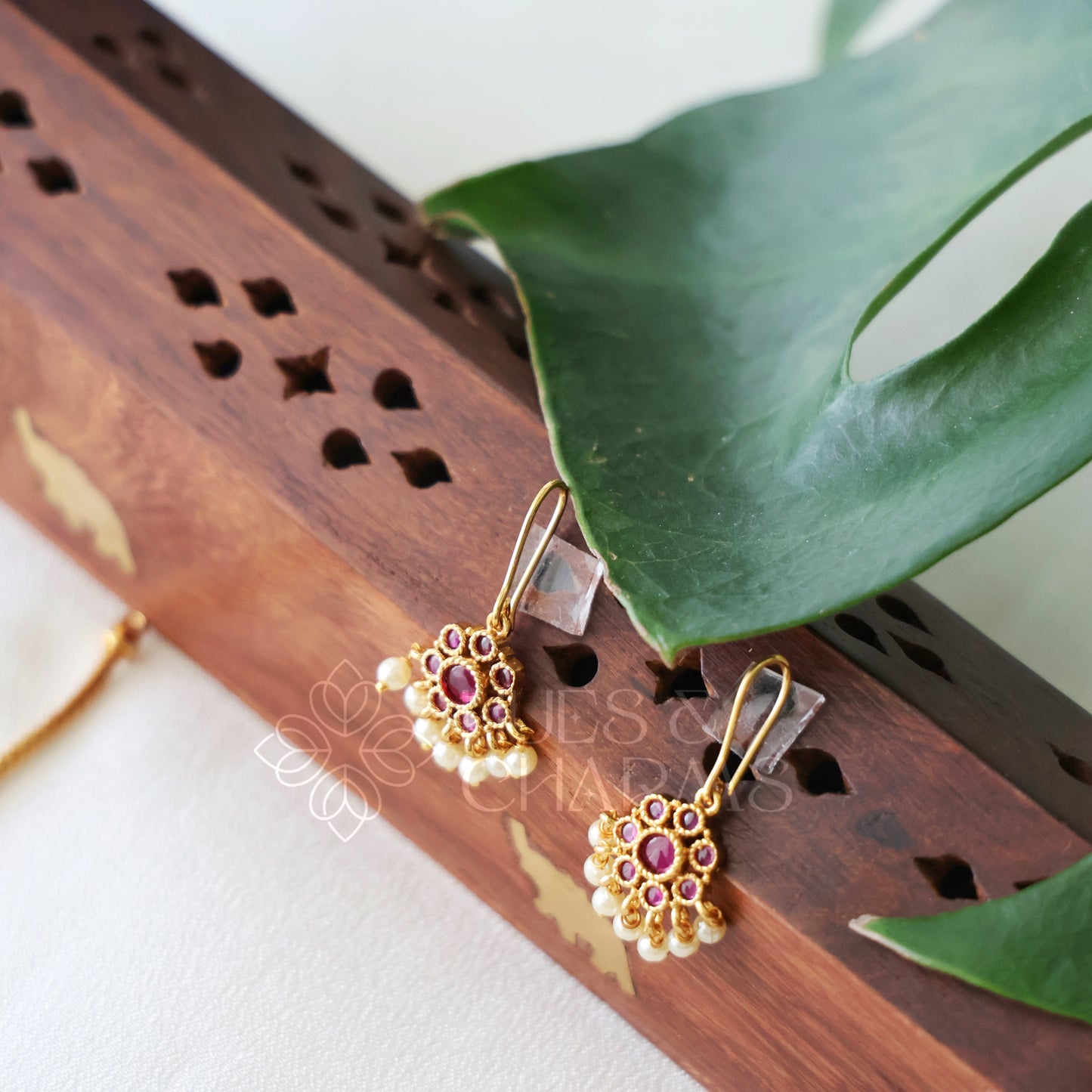 GOLDEN GULMOHAR DROPLET NECKLACE SET (COLOURS AVAILABLE)