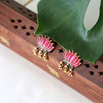GOLDEN LOTUS BLOOM NECKLACE SET WITH GHUNGROO (COLOURS AVAILABLE)