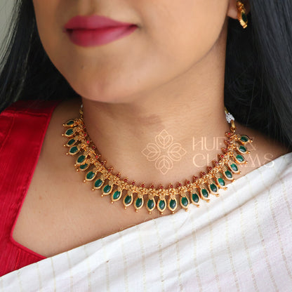 GOLDEN RATNA PALAKKA NECKLACE SET