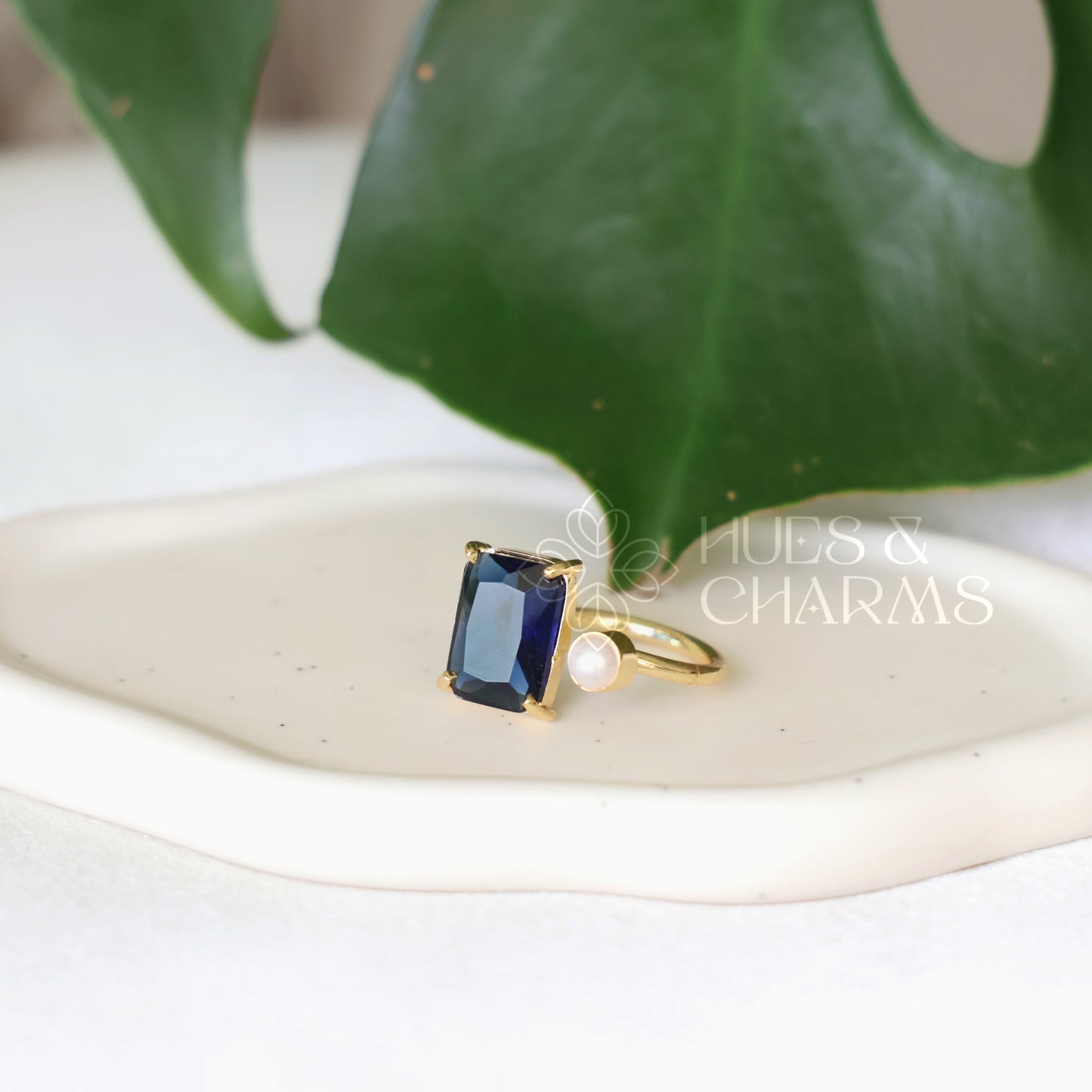 GOLDEN CRIMSON BLOOM ADJUSTABLE RING (COLOURS AVAILABLE)