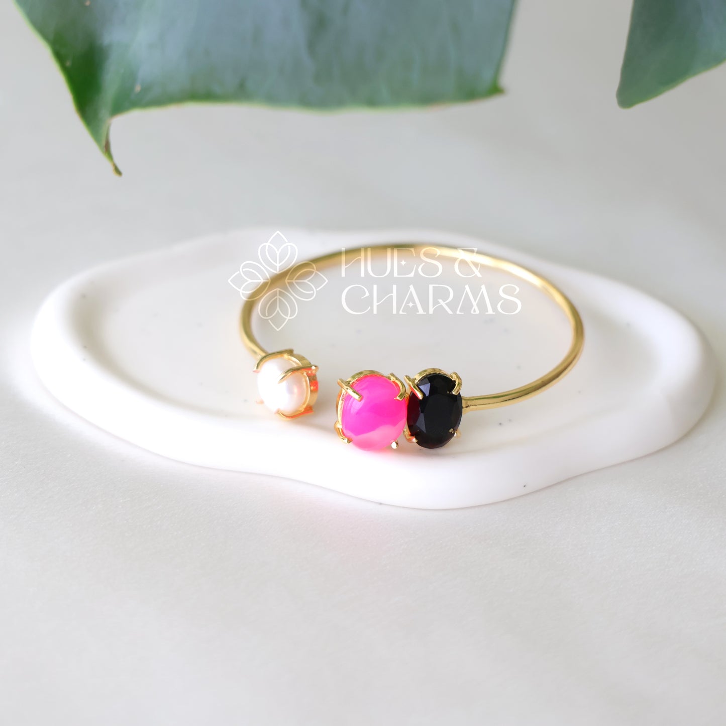 GOLDEN GLOSSY MULTI-SHAPE BANGLE WITH PEARL (COLOURS AVAILABLE)