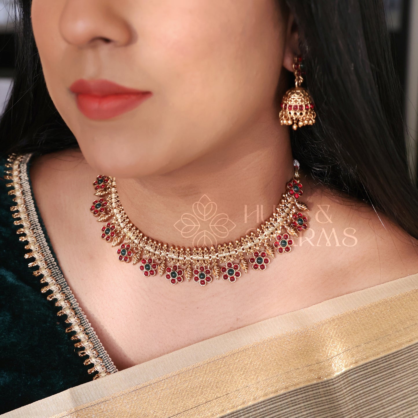 TRADITIONAL PUSHPA GRAND NECKLACE SET