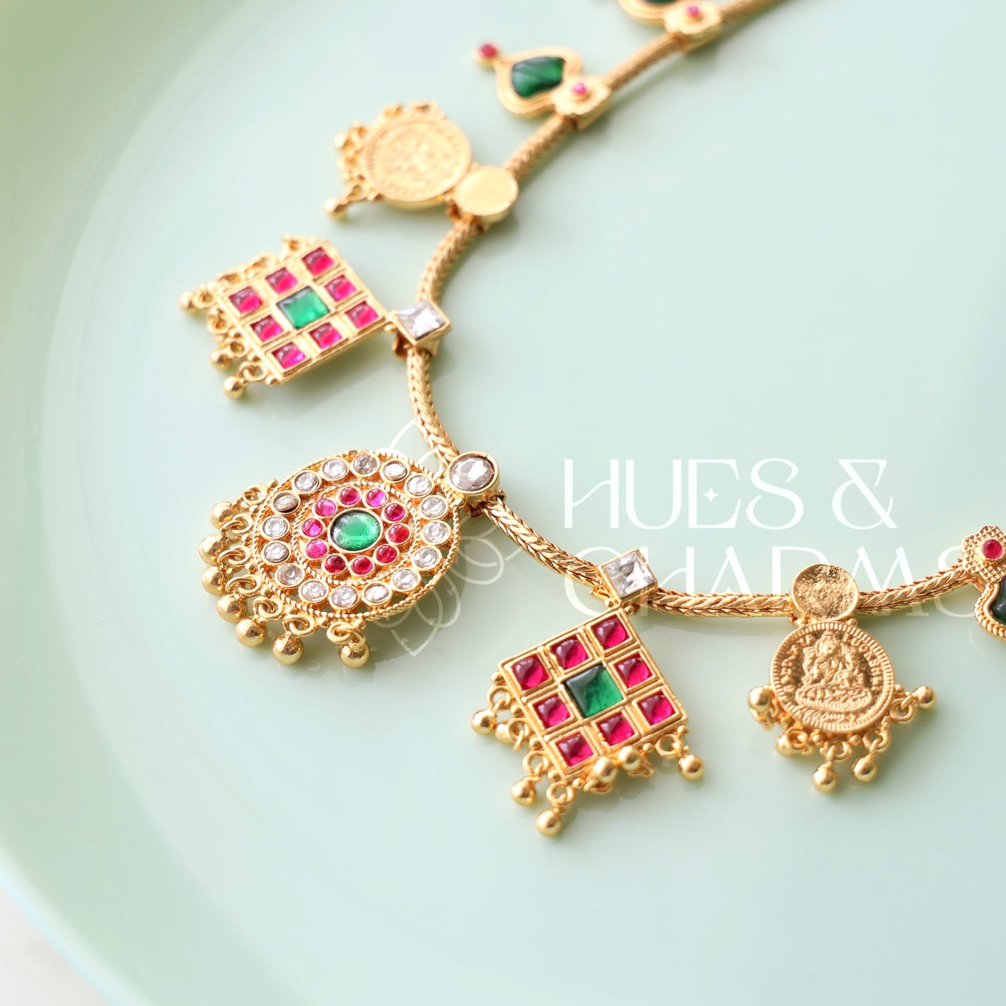 TRADITIONAL STATEMENT PALAKKA AND KASHU COIN FUSION NECKLACE | GOLD PLATED