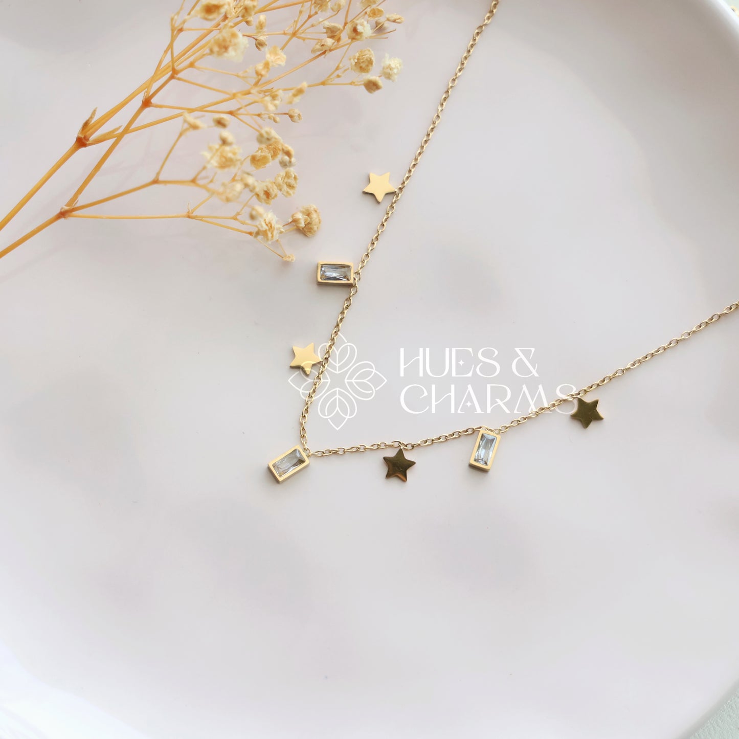 GOLDEN STAR AND RECTANGLE STONES CHARM NECKPIECE