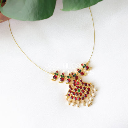 TRADITIONAL FLOATING NECKPIECE - RED & GREEN