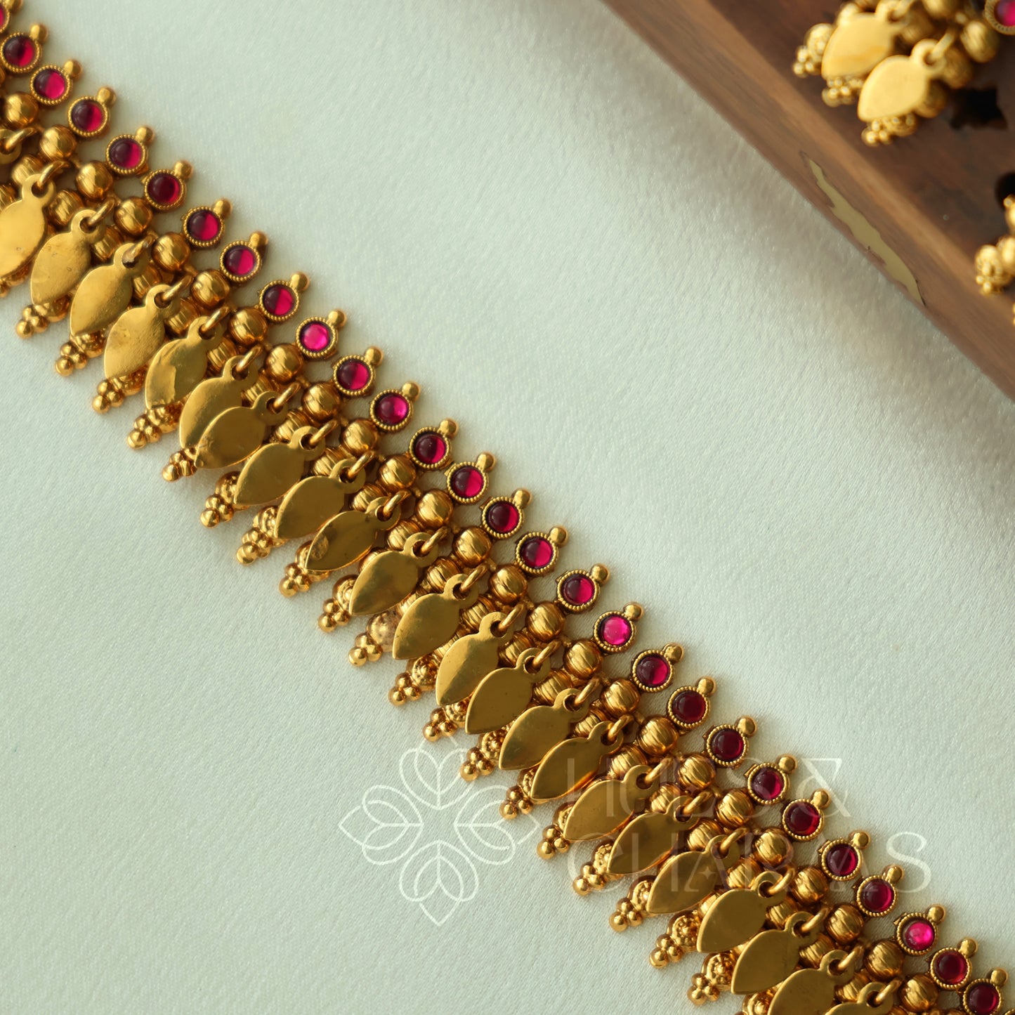TRADITIONAL RATNA PALLAVI RUBY ELAKKATHALI CHOKER SET