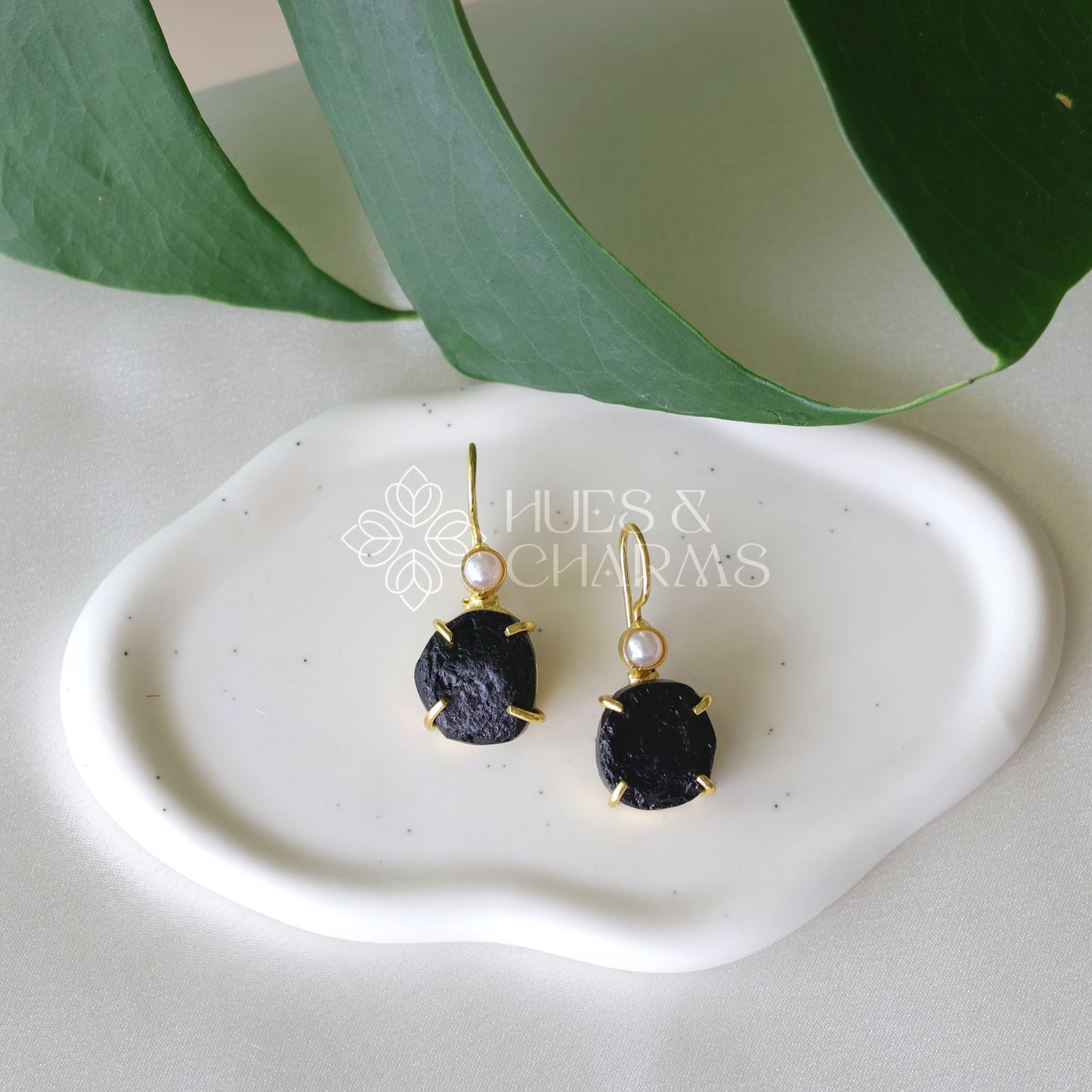 RAW STONE DROP WITH PEARL (COLOURS AVAILABLE )