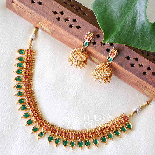 TRADITIONAL RATNA PALAKKA NECKLACE SET