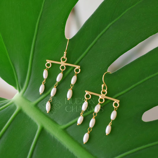 GOLDEN 3 LAYER RICE PEARL DROP EARRINGS