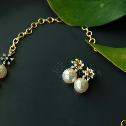 GOLDEN LUMINA AD PEARL NECKLACE SET (Premium Jewellery)